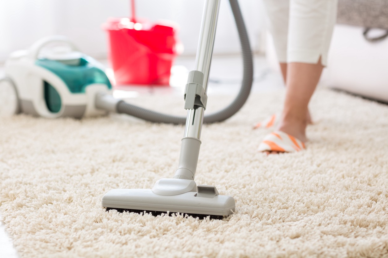 House Cleaning – Use Professional Services Or Do It Yourself