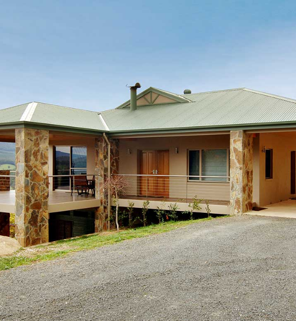 sloping block builders Brisbane