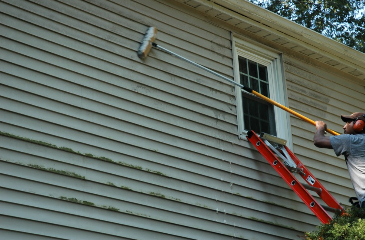 Metal siding painting