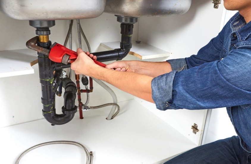Choosing the Right Plumbing Services in Kitchener: What to Consider: