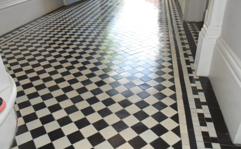 tile restoration in Sydney