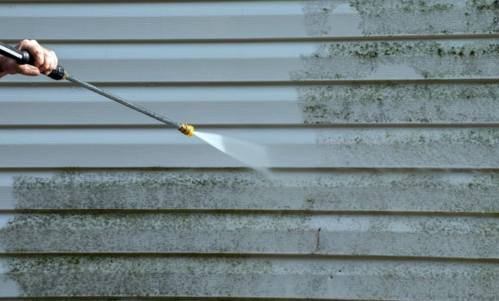 Pressure Washing vs. Soft Washing: Which is Best for Your House Washing in Gladesville?