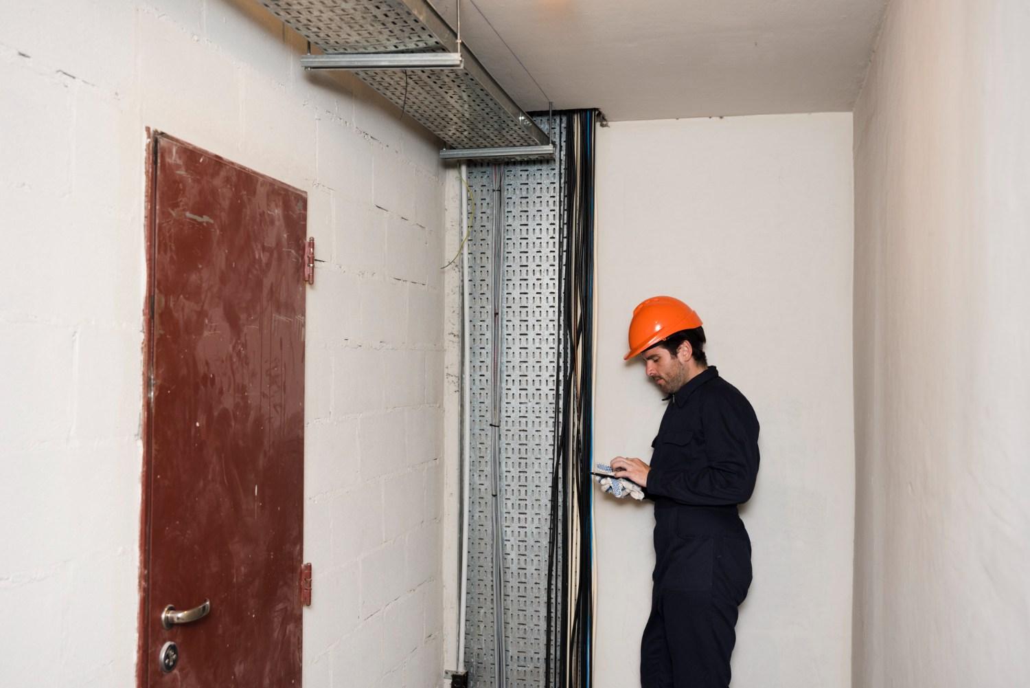 roller door installation