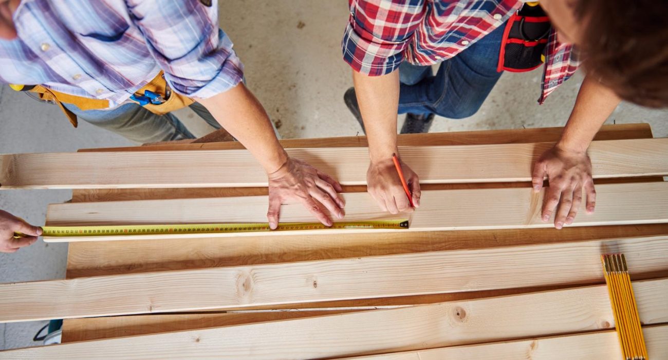 Finding the Right Decking Company in French’s Forest Suburb